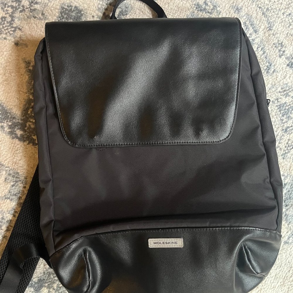 Moleskine Slim Backpack Metro Collection, Black Gem